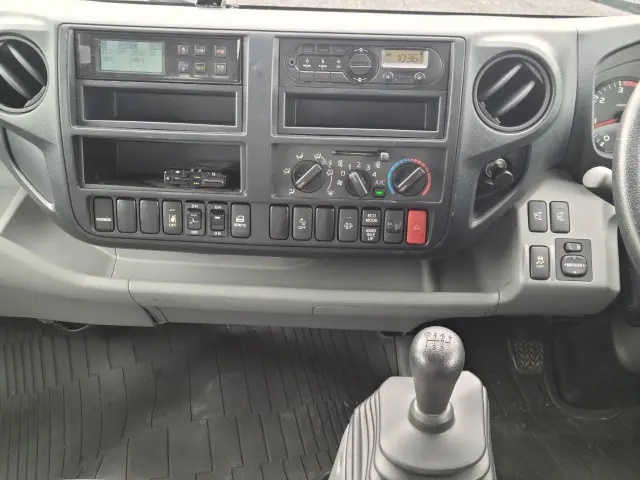 トヨタ ダイナ 2KG-XZU720(2WD)の写真46