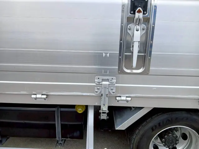 日野 レンジャー 2PG-FD2ABG(2WD)の写真30