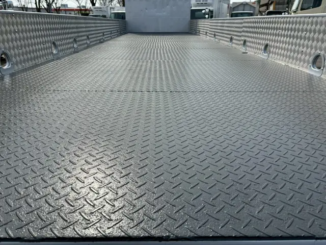 日野 プロフィア QPG-FWEXEG(2WD)の写真11