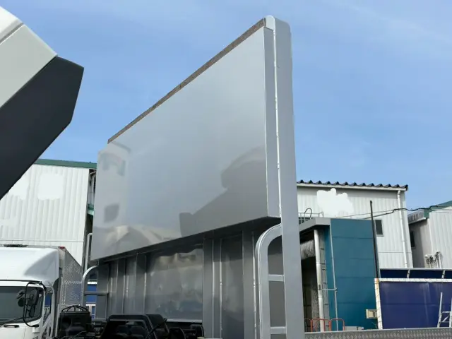 日野 プロフィア QPG-FWEXEG(2WD)の写真14