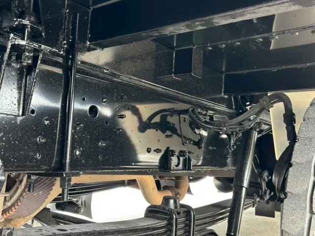 日野 プロフィア QPG-FWEXEG(2WD)の写真29