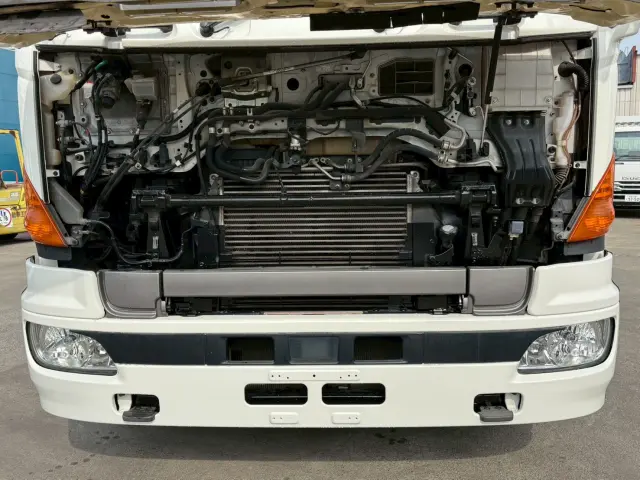 日野 プロフィア QPG-FWEXEG(2WD)の写真33