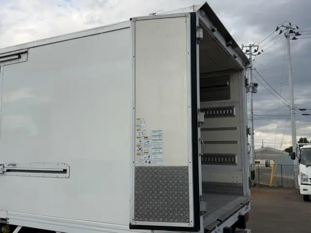 日野 デュトロ TKG-XZU710M(2WD)の写真24