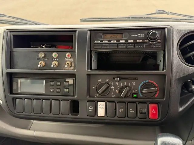 日野 デュトロ TKG-XZU710M(2WD)の写真45