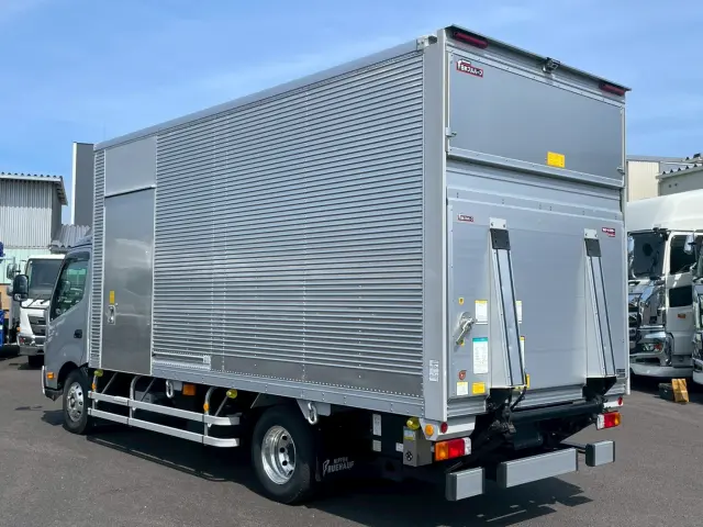 日野 デュトロ 2RG-XZU720M(2WD)の写真6