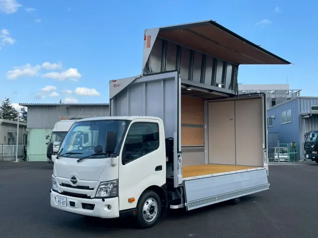 日野 デュトロ 2KG-XZU712Mの写真1