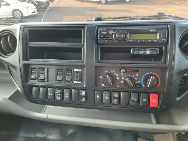 日野 デュトロ 2KG-XZU712Mの写真35