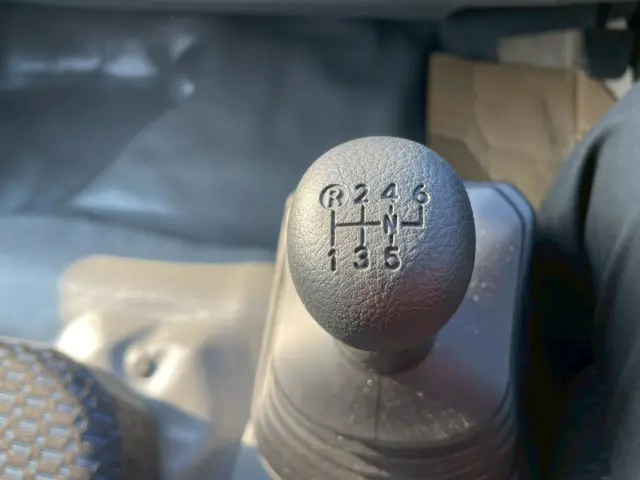 日野 デュトロ 2KG-XZU712Mの写真36