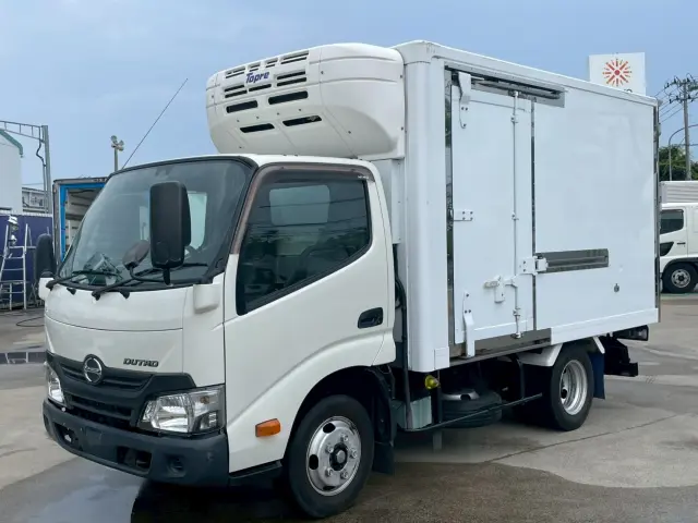 日野 デュトロ TPG-XZC605M(2WD)の写真1