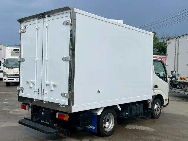 日野 デュトロ TPG-XZC605M(2WD)の写真4