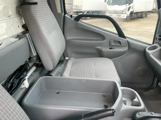 日野 デュトロ TPG-XZC605M(2WD)の写真37