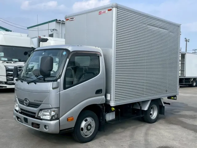 日野 デュトロ TPG-XZU605M(2WD)の写真1