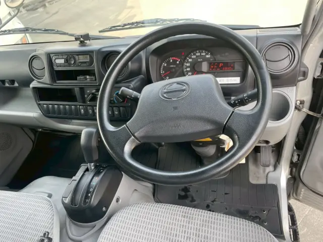 日野 デュトロ TPG-XZU605M(2WD)の写真34