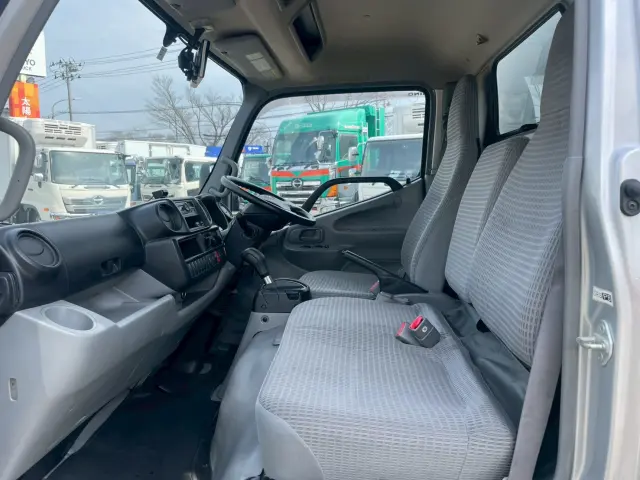 日野 デュトロ TPG-XZU605M(2WD)の写真35