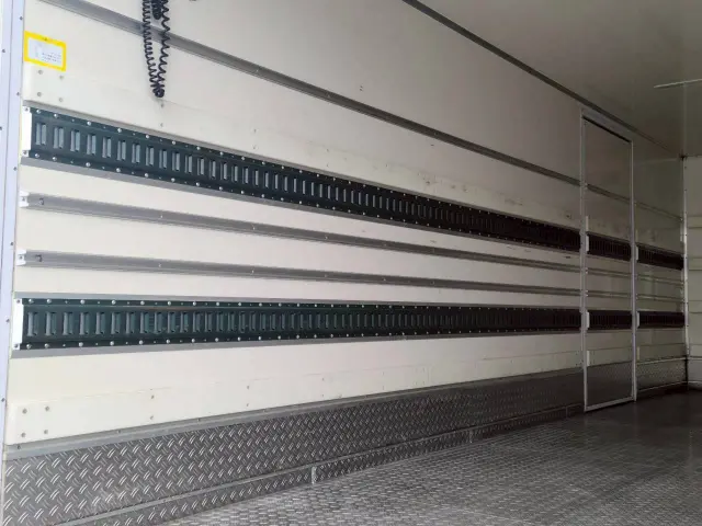 日野 レンジャー TKG-FD9JLAG(2WD)の写真10