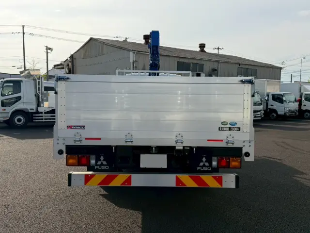 三菱 ファイター 2KG-FK62F(2WD)の写真5