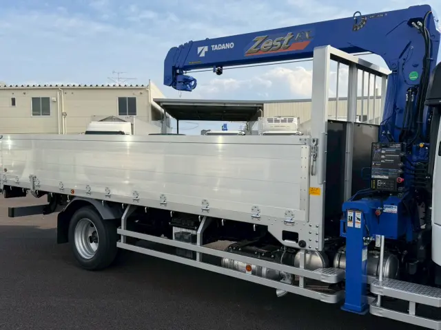 三菱 ファイター 2KG-FK62F(2WD)の写真9