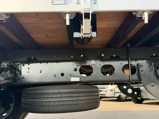 三菱 ファイター 2KG-FK62F(2WD)の写真35