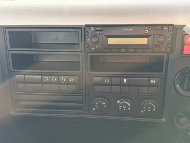 三菱 ファイター 2KG-FK62F(2WD)の写真44