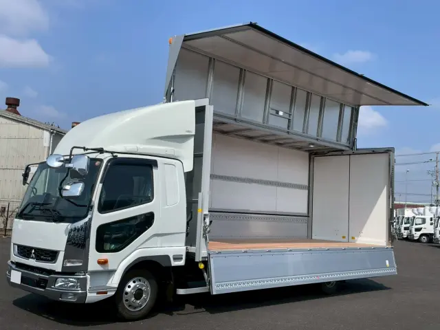 三菱 ファイター 2KG-FK65F(2WD)の写真1