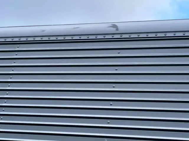 いすゞ エルフ 2RG-NPR88AN(2WD)の写真21