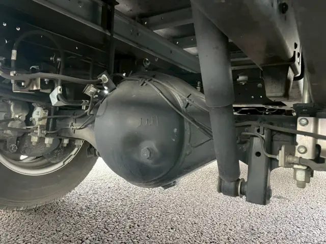 いすゞ エルフ 2RG-NPR88AN(2WD)の写真32