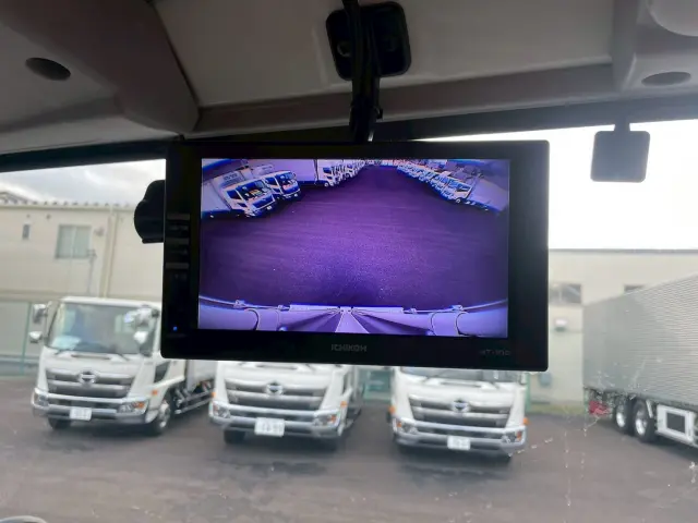 いすゞ エルフ 2RG-NPR88AN(2WD)の写真46