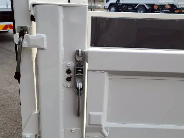 日野 デュトロ TPG-XZC605M(2WD)の写真19