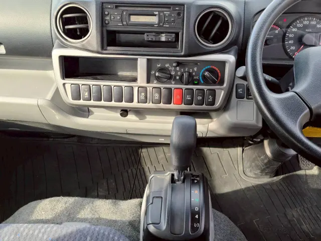 日野 デュトロ TPG-XZC605M(2WD)の写真36