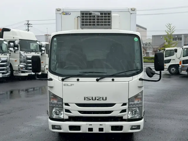 いすゞ エルフ TPG-NLR85AN(2WD)の写真2