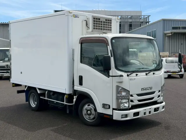 いすゞ エルフ TPG-NLR85AN(2WD)の写真3