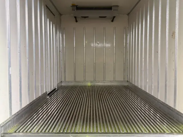 いすゞ エルフ TPG-NLR85AN(2WD)の写真11
