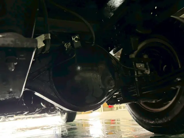 いすゞ エルフ TPG-NLR85AN(2WD)の写真34