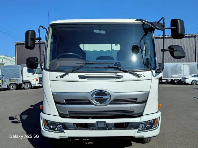 日野 レンジャー 2KG-FD2ABA(2WD)の写真2