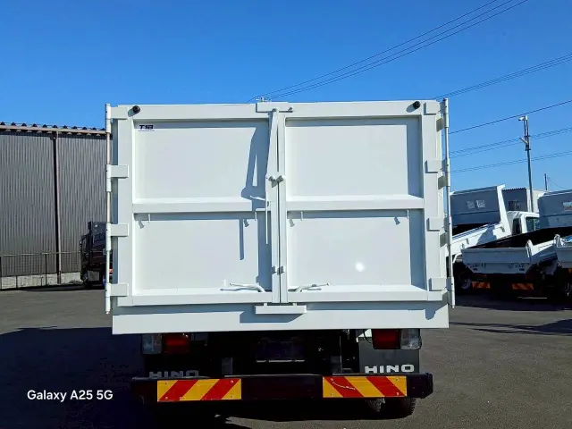 日野 レンジャー 2KG-FD2ABA(2WD)の写真5