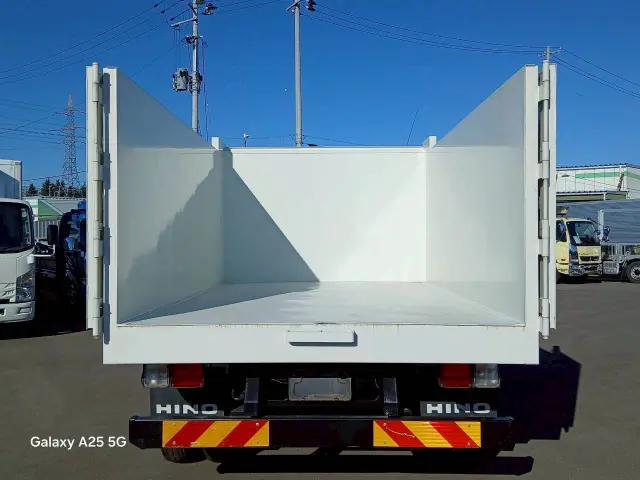 日野 レンジャー 2KG-FD2ABA(2WD)の写真10