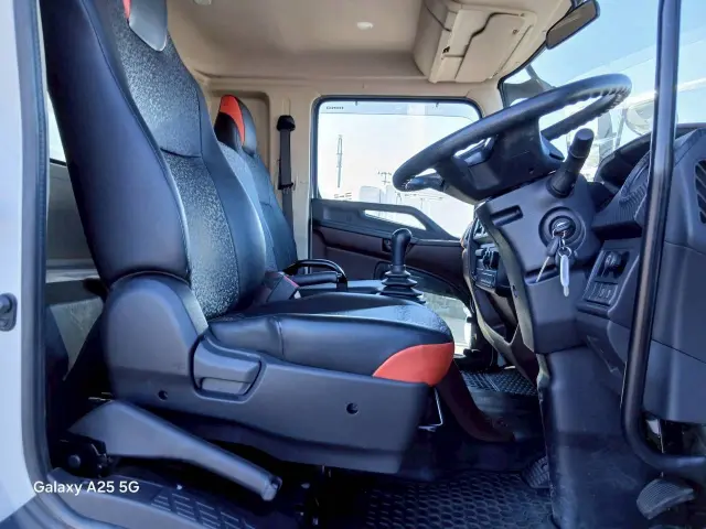 日野 レンジャー 2KG-FD2ABA(2WD)の写真30