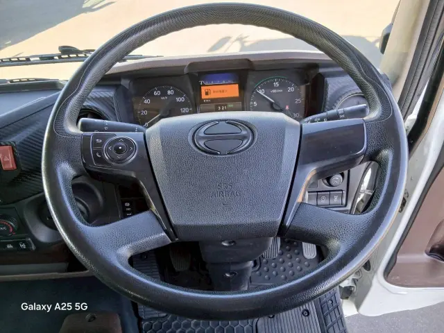 日野 レンジャー 2KG-FD2ABA(2WD)の写真33