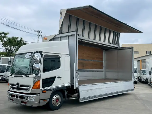 日野 レンジャー TPG-FD7JLAG(2WD)の写真1