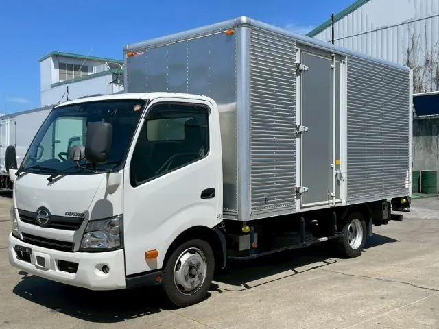 日野 デュトロ TKG-XZU710M(2WD)の写真1