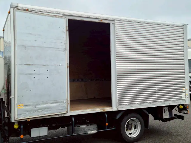 日野 デュトロ TKG-XZU710M(2WD)の写真7
