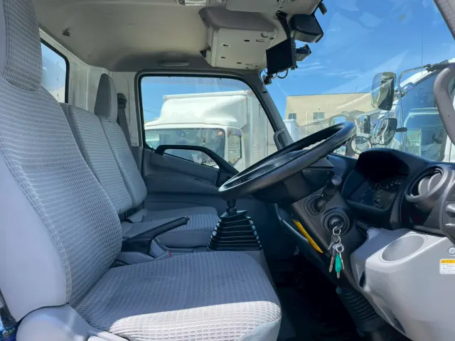 日野 デュトロ TKG-XZU710M(2WD)の写真31