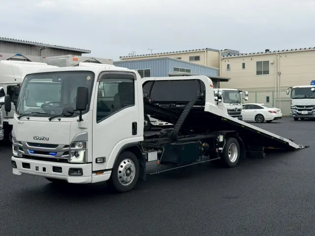 いすゞ エルフ 2RG-NPR88AN(2WD)の写真7