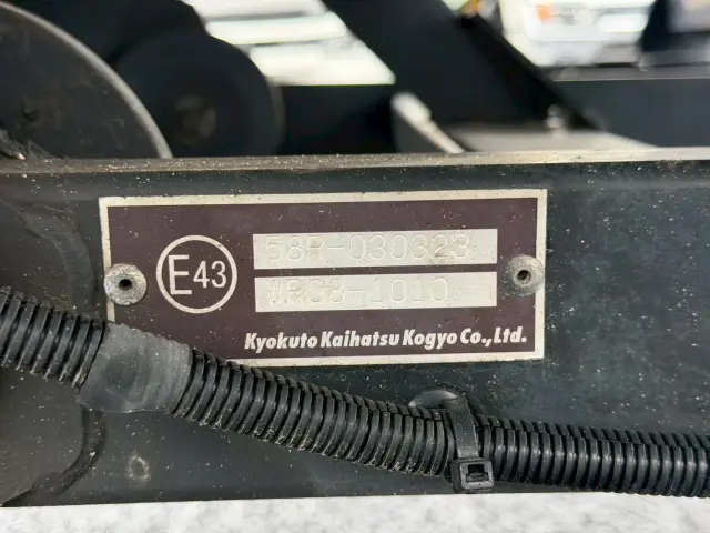いすゞ エルフ 2RG-NPR88AN(2WD)の写真18