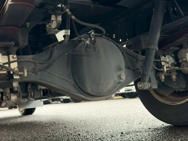 いすゞ エルフ 2RG-NPR88AN(2WD)の写真39