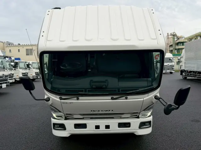 いすゞ エルフ 2RG-NPR88AN(2WD)の写真42