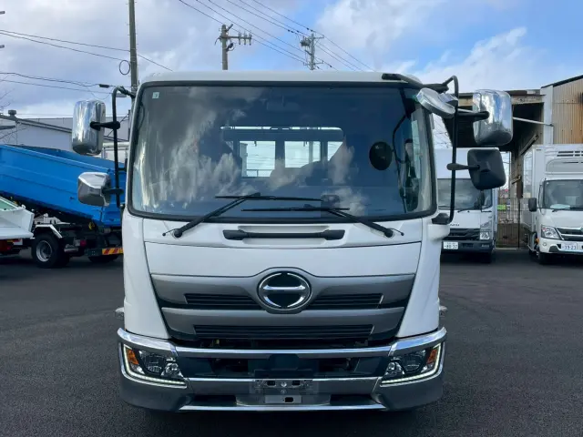 日野 レンジャー 2KG-FC2ABA(2WD)の写真2