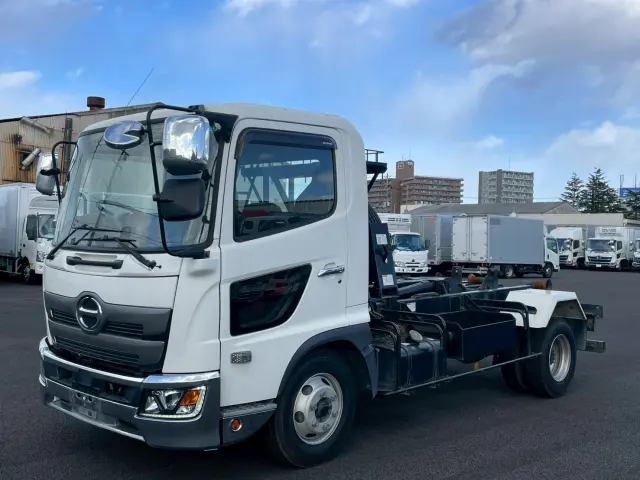 日野 レンジャー 2KG-FC2ABA(2WD)の写真7