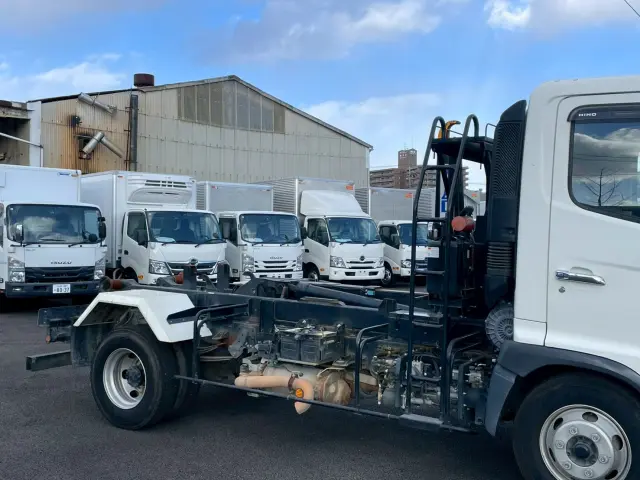 日野 レンジャー 2KG-FC2ABA(2WD)の写真9