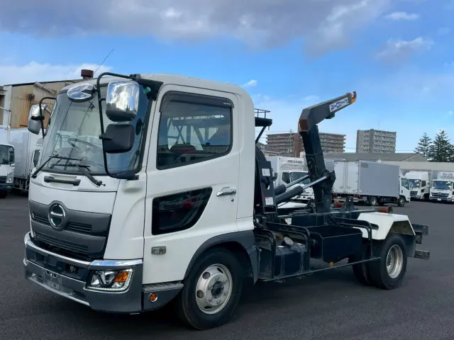 日野 レンジャー 2KG-FC2ABA(2WD)の写真22